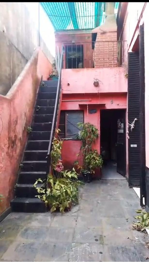 Depto Tipo Casa en Venta de 4 ambientes