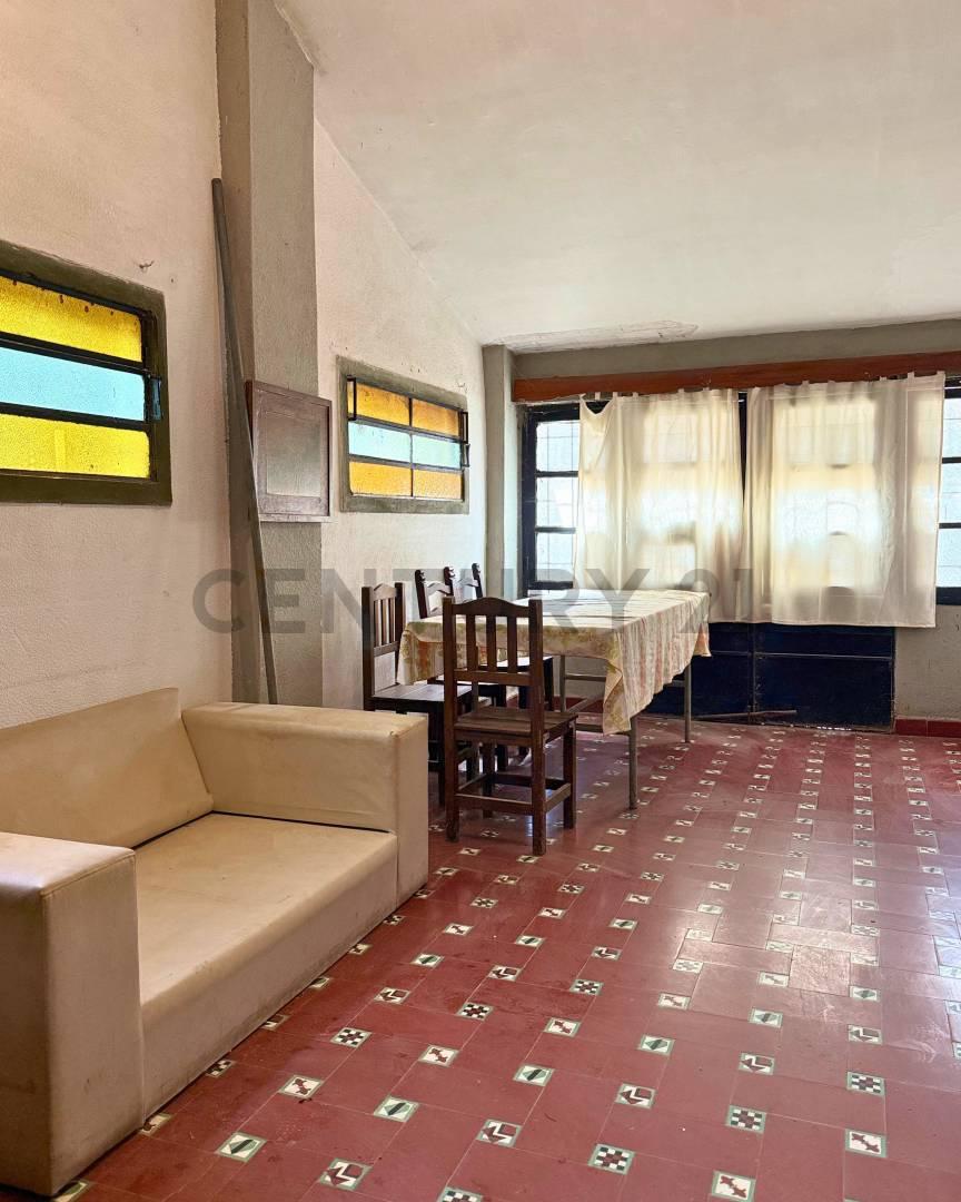 Casa en Venta 1975 años