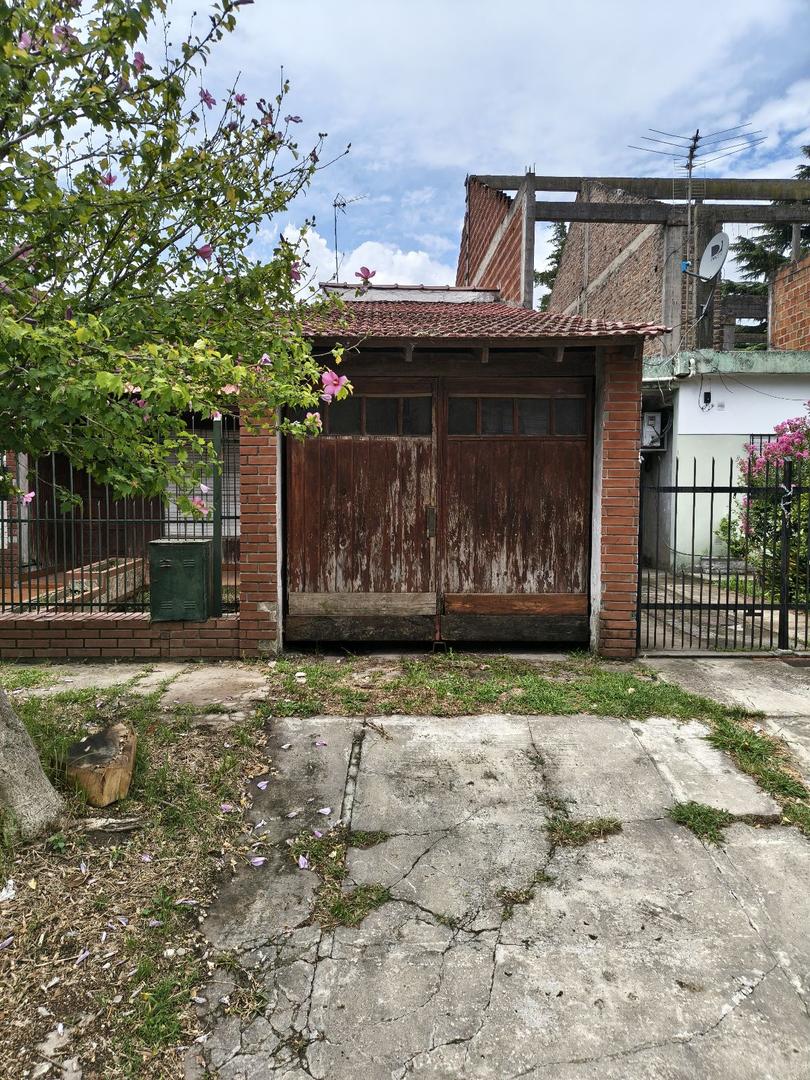 Gabriela Mistral  al 7100