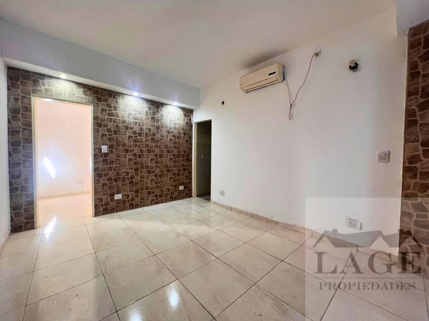 Depto Tipo Casa en Venta de 2 ambientes