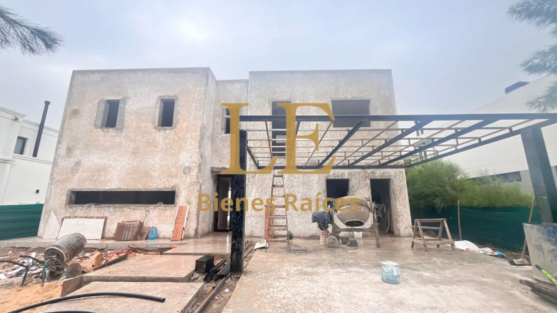 Venta casa en El Naudir a la Laguna