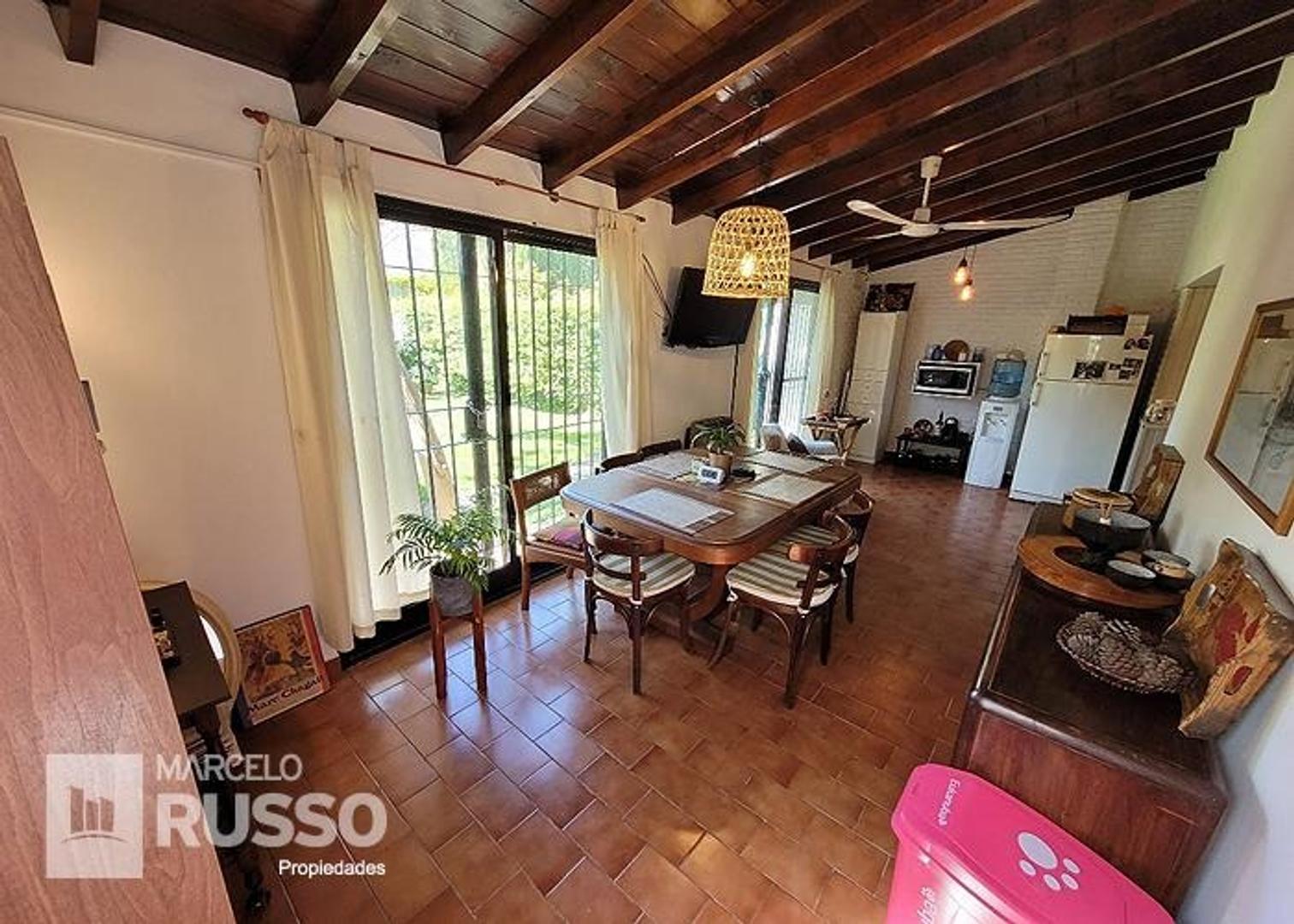 Gral. Alfredo Rodríguez  2166