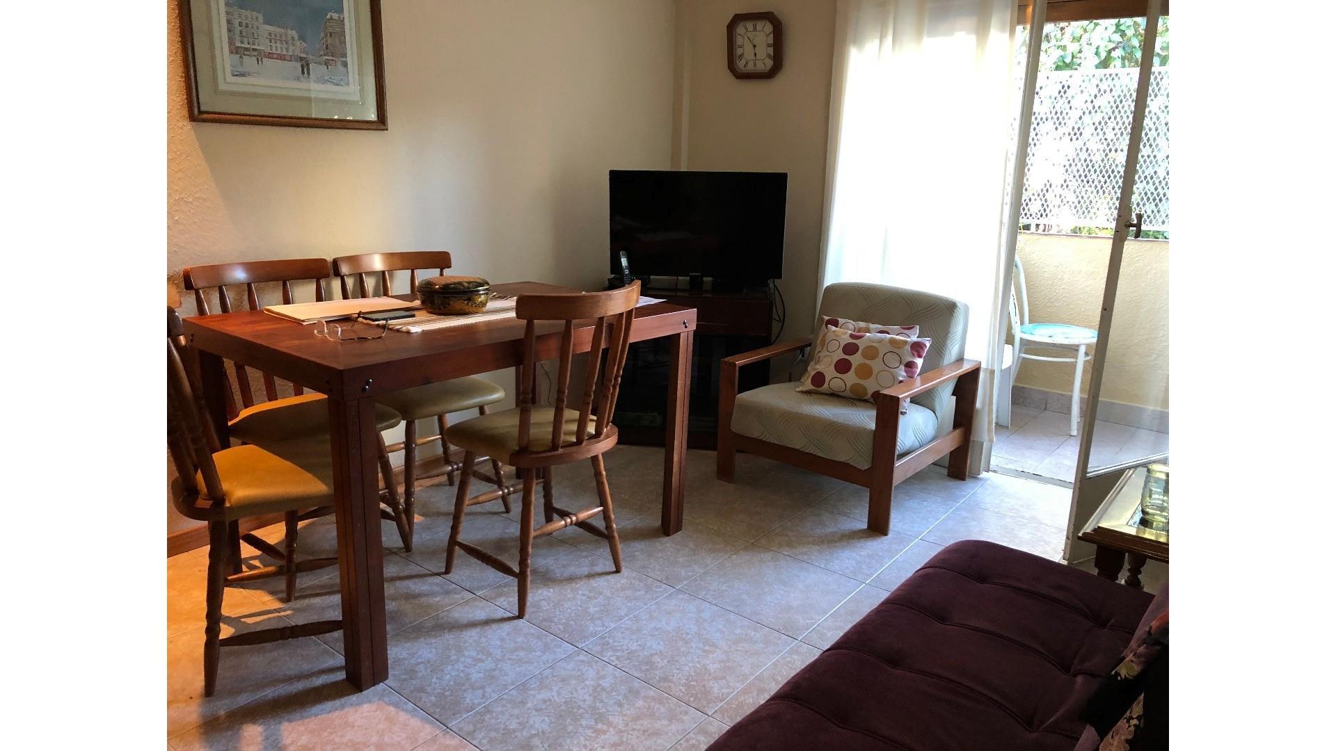 Lindo 2 ambientes c/ balcón al contrafrente