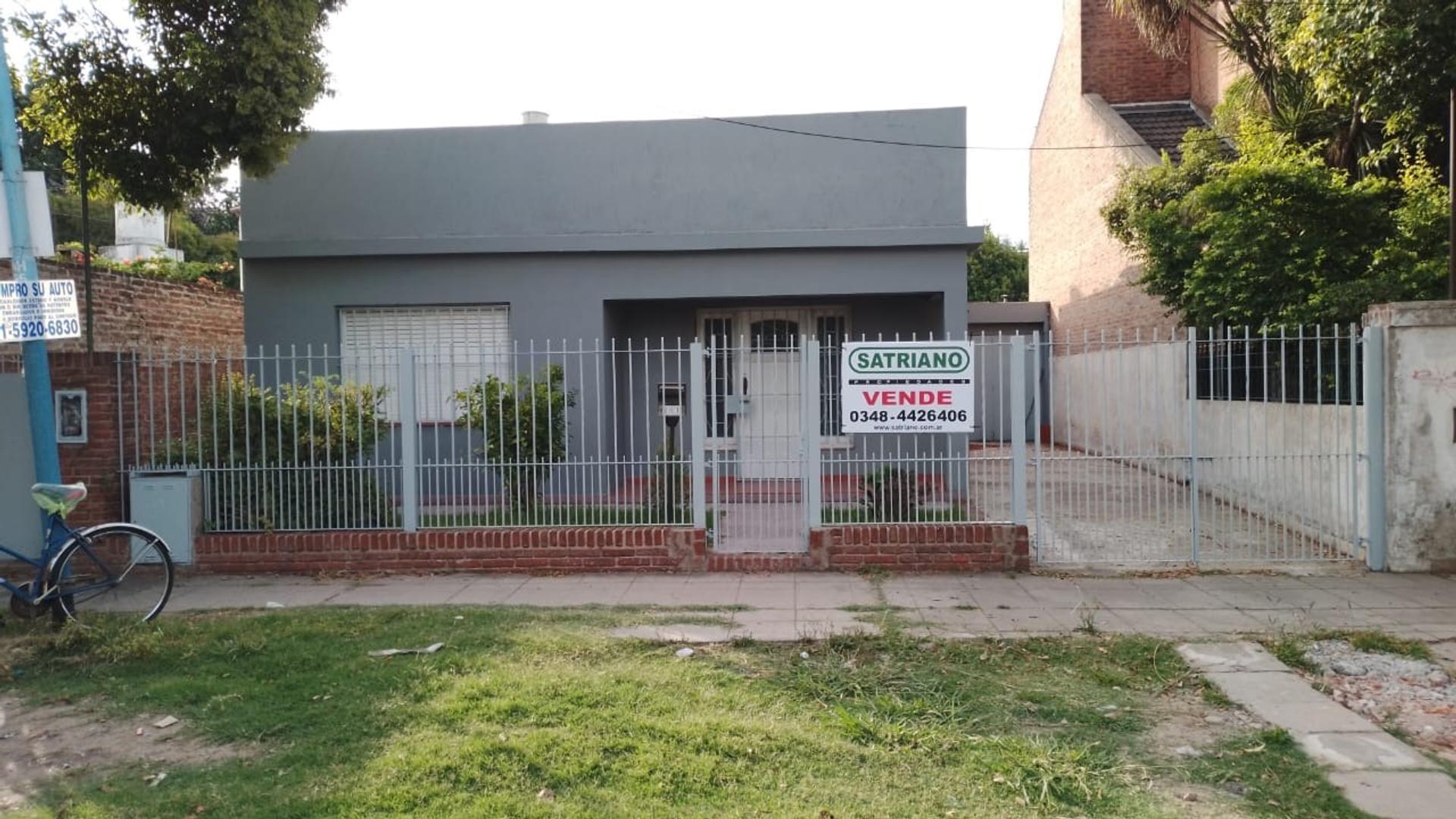 CASA EN EXCELENTE UBICACÍON