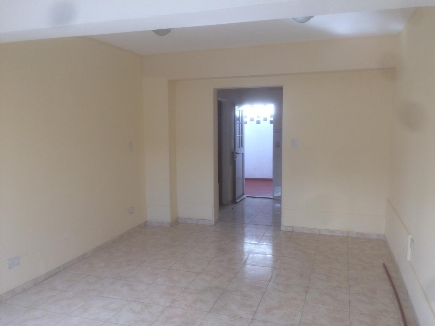 Departamento en Alquiler en Lanus Oeste, $ 350.000