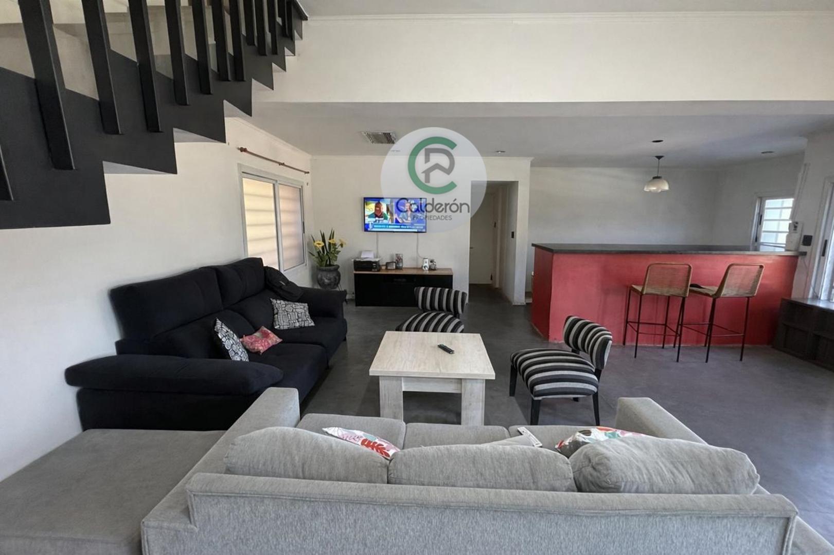 Casa en Venta en Francisco Alvarez, USD 290.000