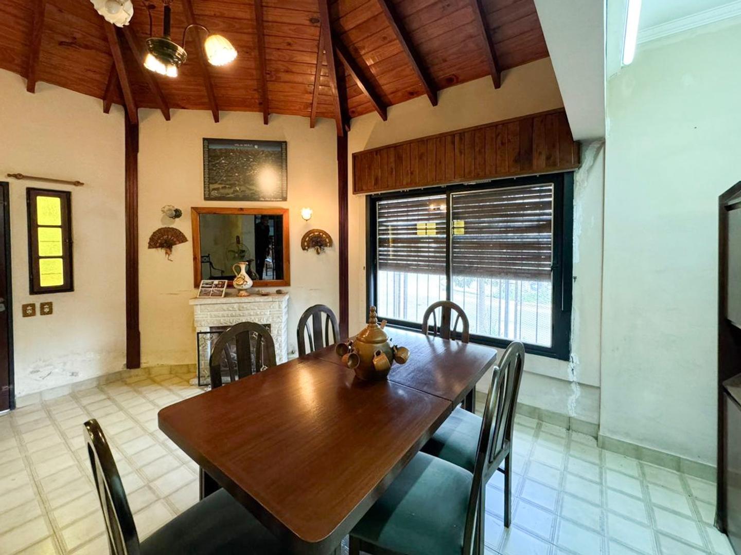 CASA 4 AMBIENTES - MERLO NORTE