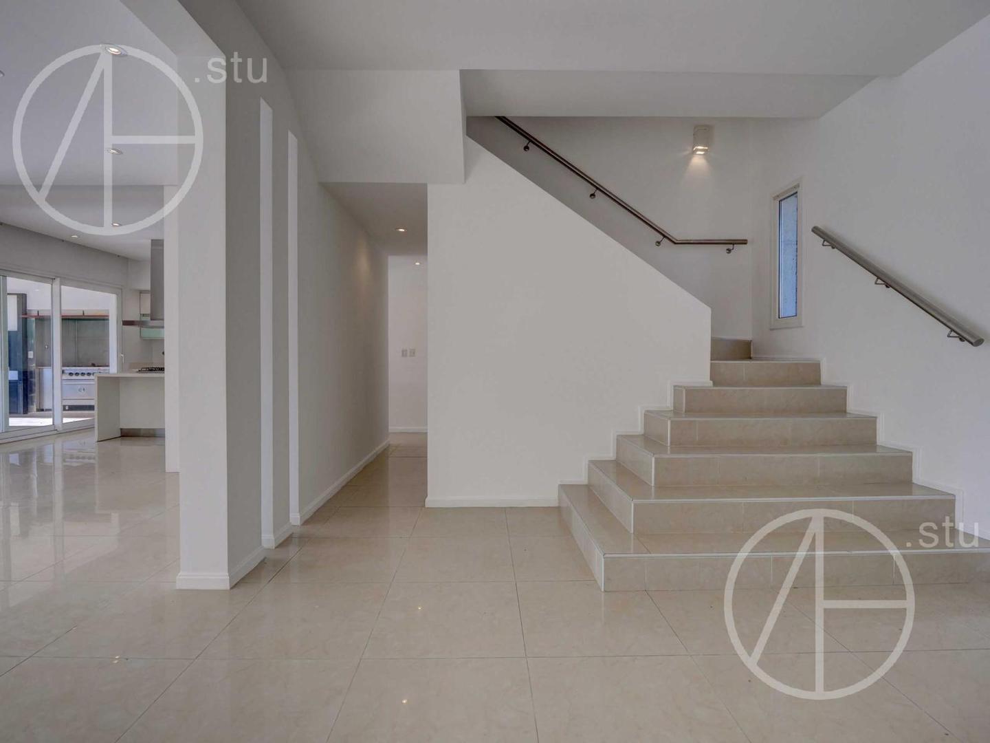 Av de la Riviera  al 500