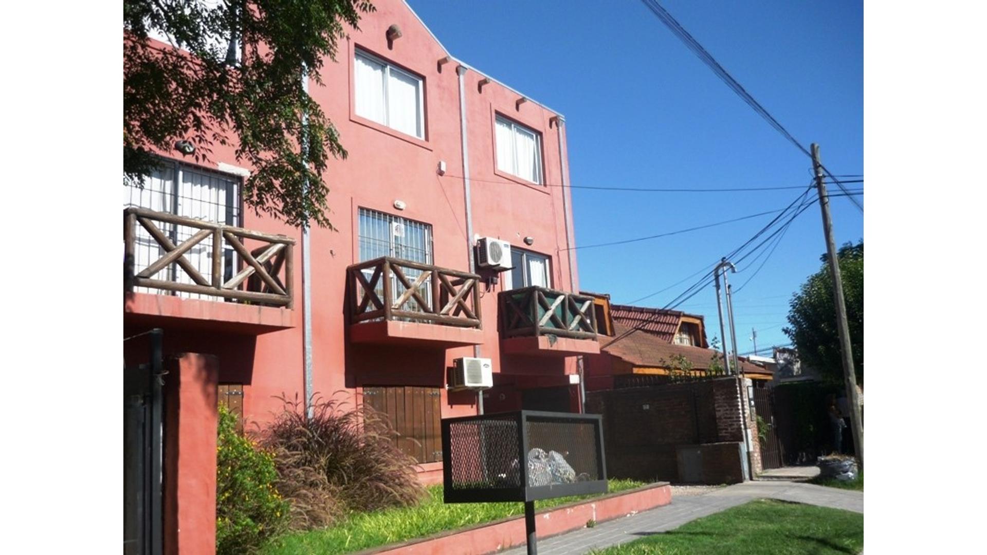 Duplex en alquiler en Pilar centro
