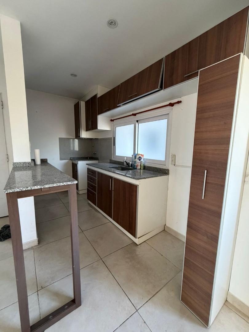 Alquiler departamento 2 ambientes amplio