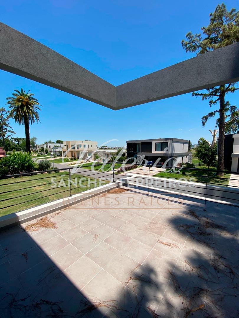 Casa a la Venta en Greenville, Hudson.