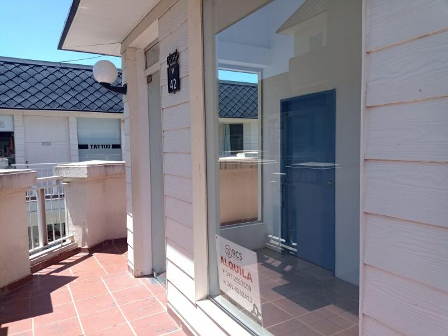 Local en Alquiler en Funes, $ 290.000