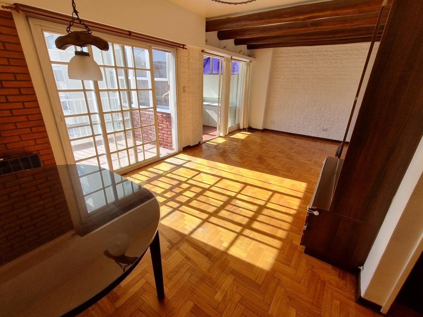 Núñez 3680 , Piso 7