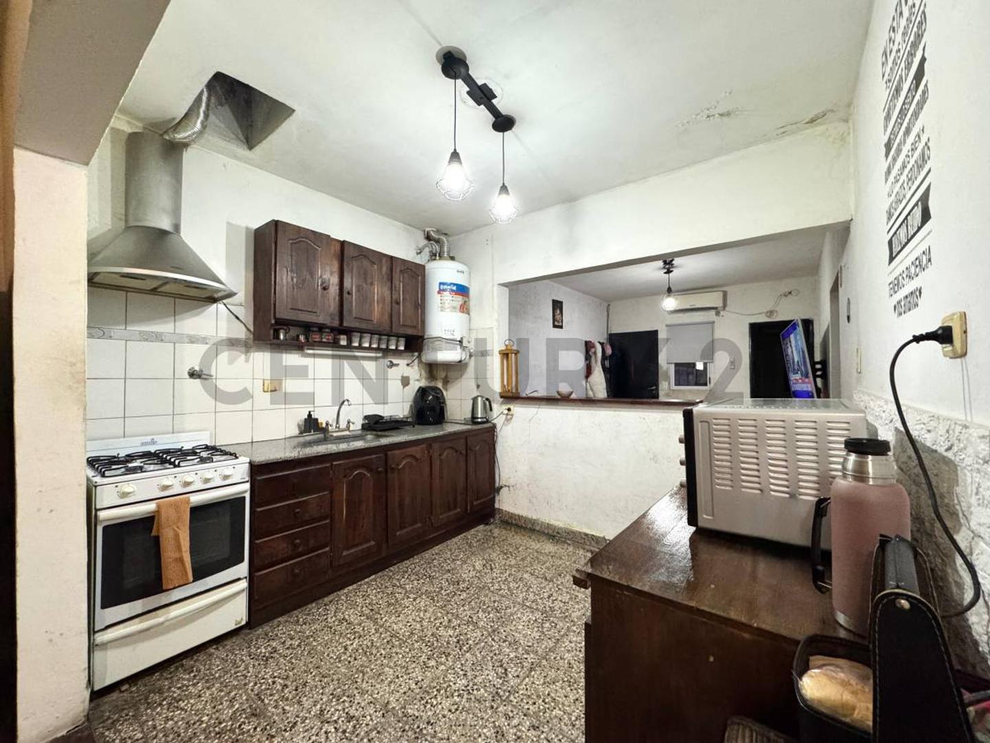 Nuestra Señora de Lujan 600, Piso 0