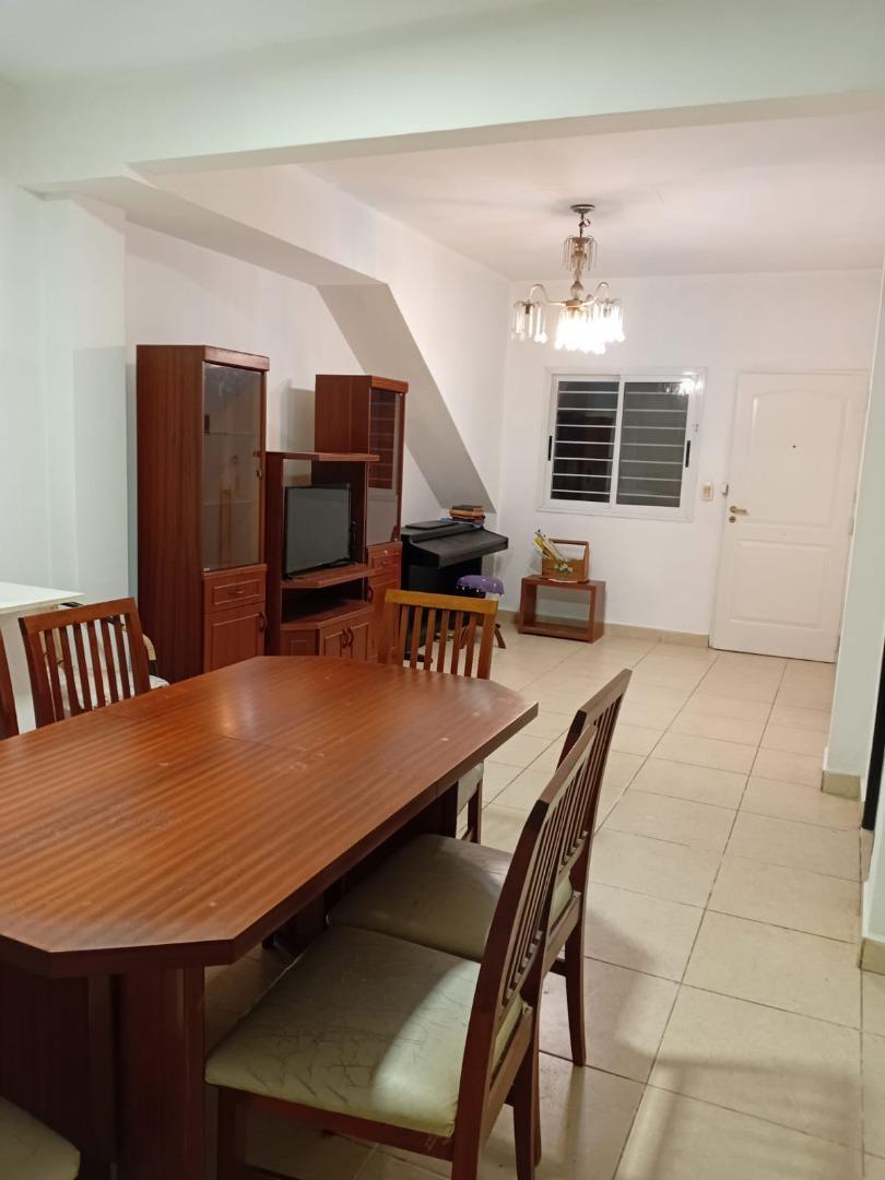 Sarmiento 800, Piso PB