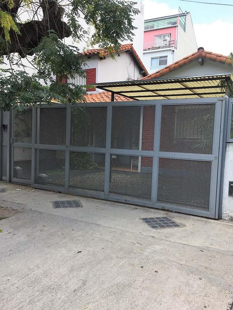 Casa en Venta en Adrogue, USD 400.000