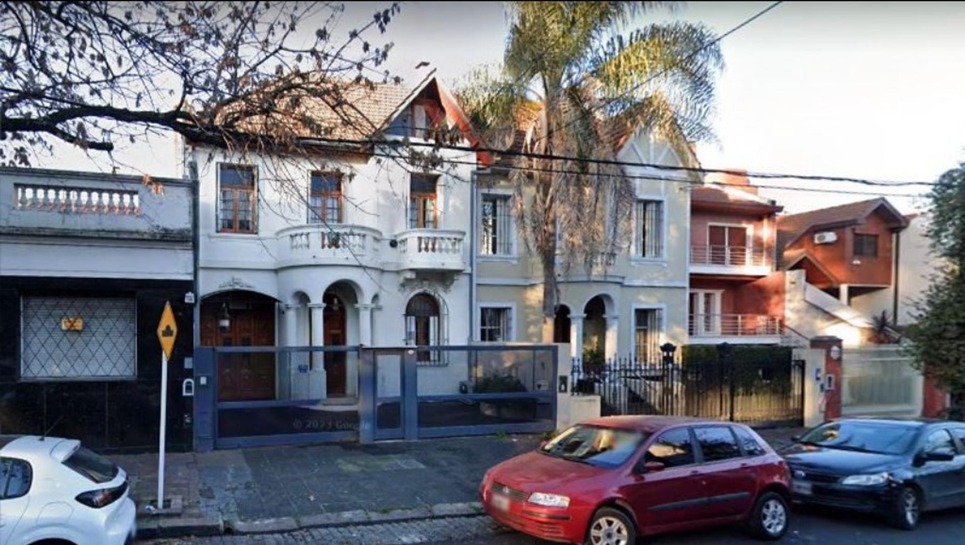 Arcos 4300, Piso P.B.