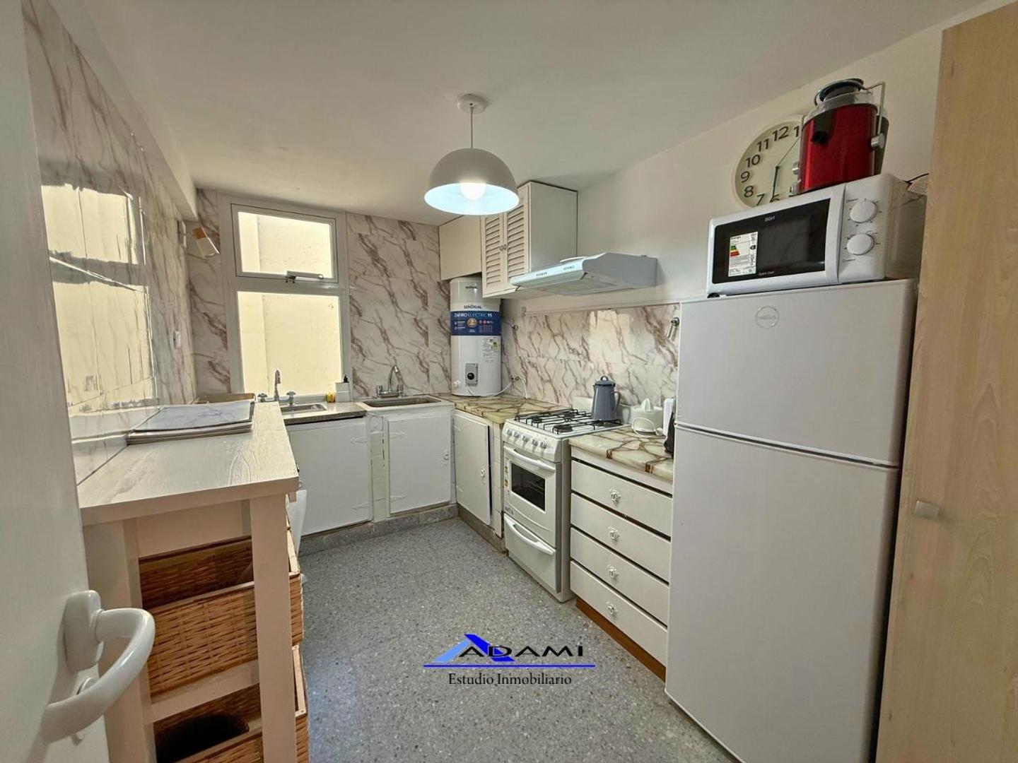 Departamento 4 ambientes con 2 baños