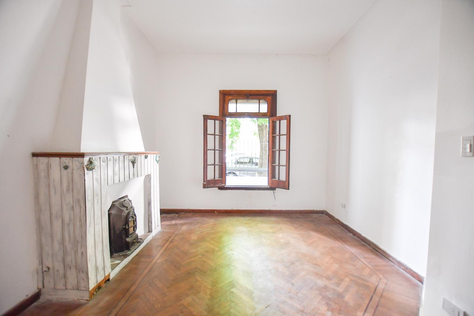 Depto Tipo Casa en Venta de 4 ambientes