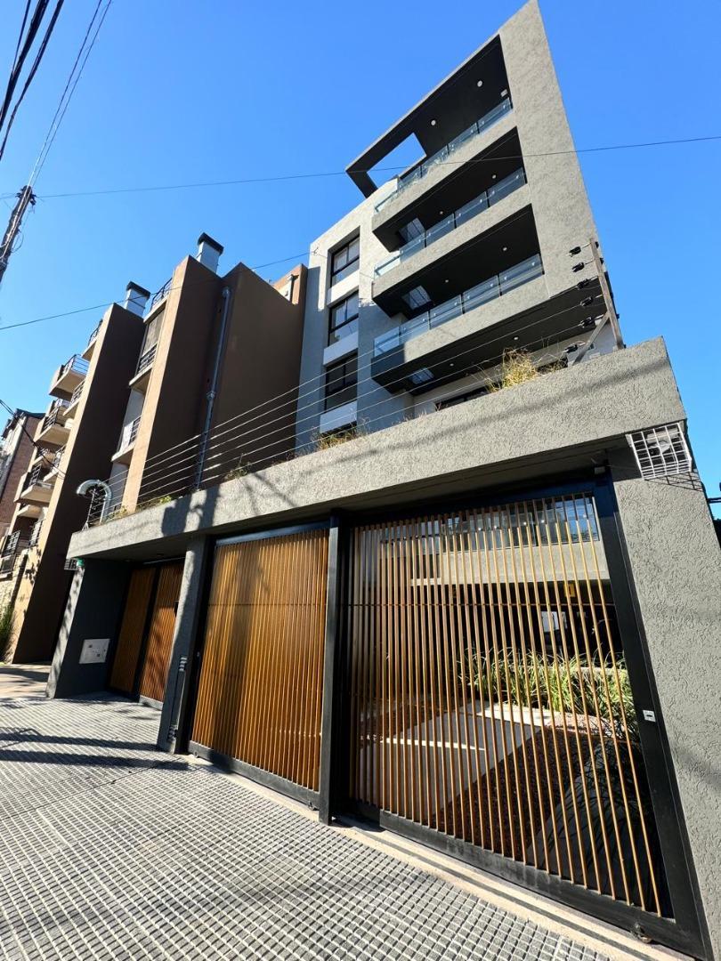 A ESTRENAR!  Departamentos 2 ambientes . Haedo Sur