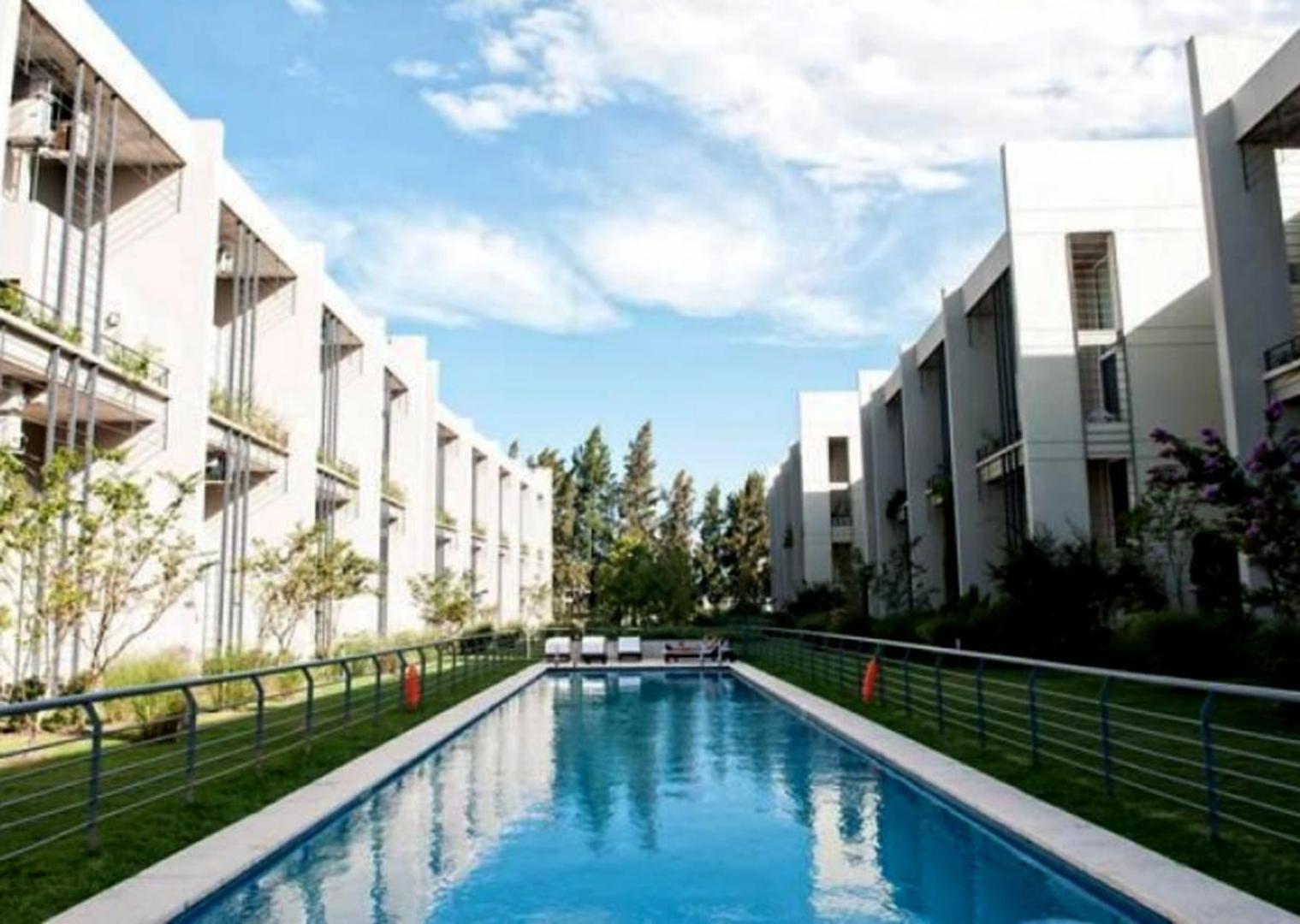 Departamento en Ayres Vila  2 amb con Jardin propio  parrill