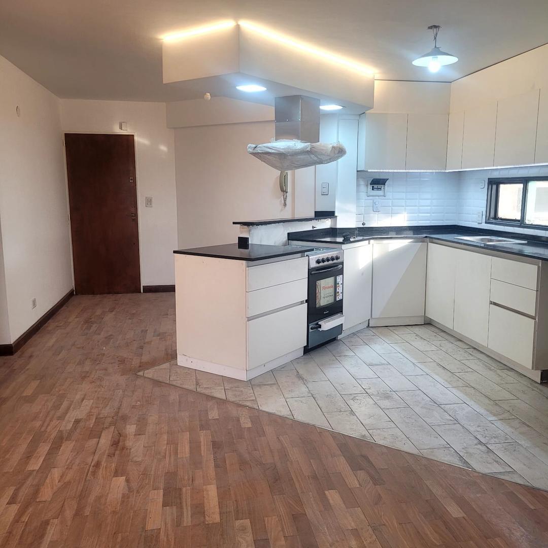 Departamento 3 Ambientes - Moron centro