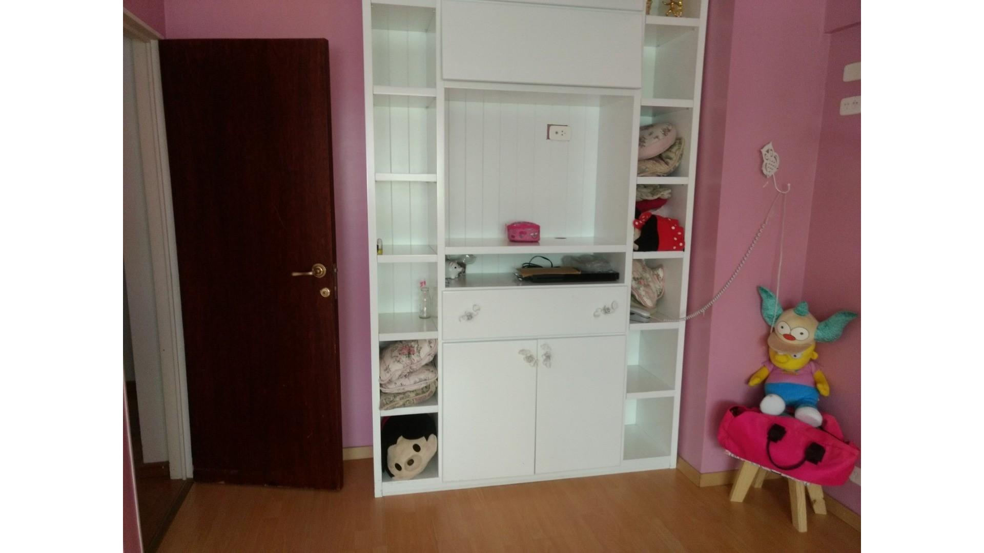 Excelente PISO 4 ambientes c/ dep., quincho y terraza, 2 coc