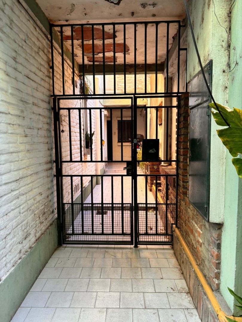 OPORTUNIDAD PARA INVERSIÓN INTERNO DE 1 DOR. A UNA CUADRA DE