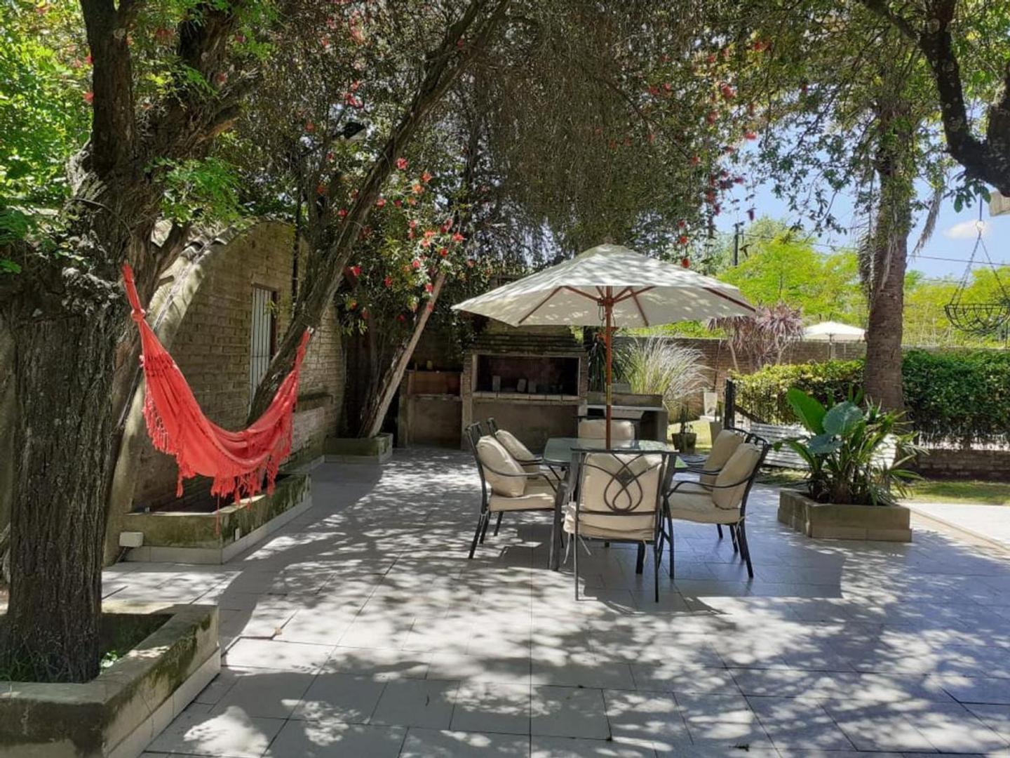 ALQUILER TEMPORARIO QUINTA 4 AMBIENTES EN VILLARS