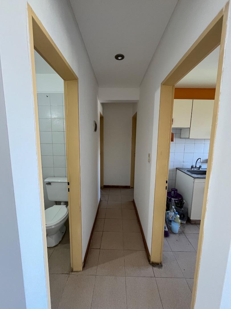 Esquel 1399 , Piso 10