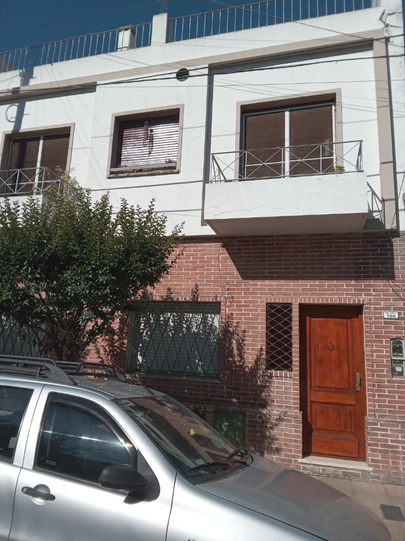 PH DEPARTAMENTO EN VENTA EN HAEDO 3 AMBIENTES