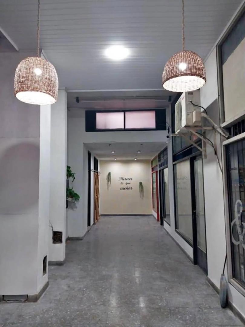 Local en venta en La Plata