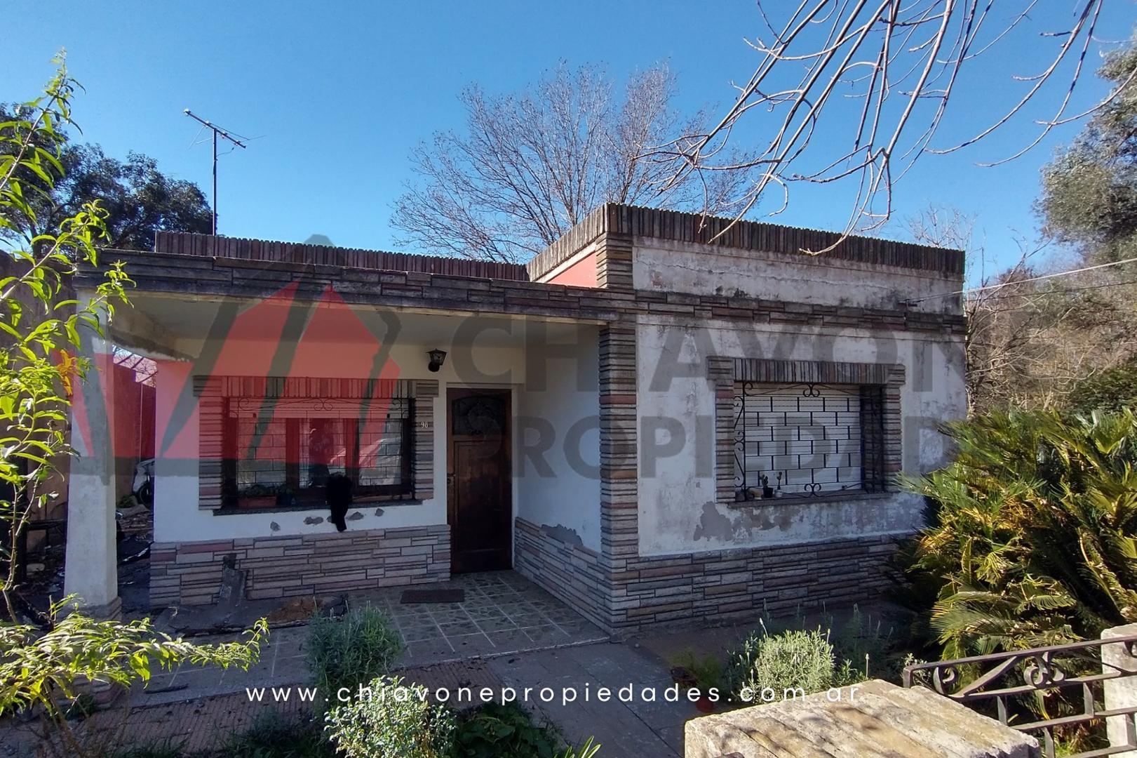 Casa y lote en venta, Villars. Gral. Las Heras - L20083