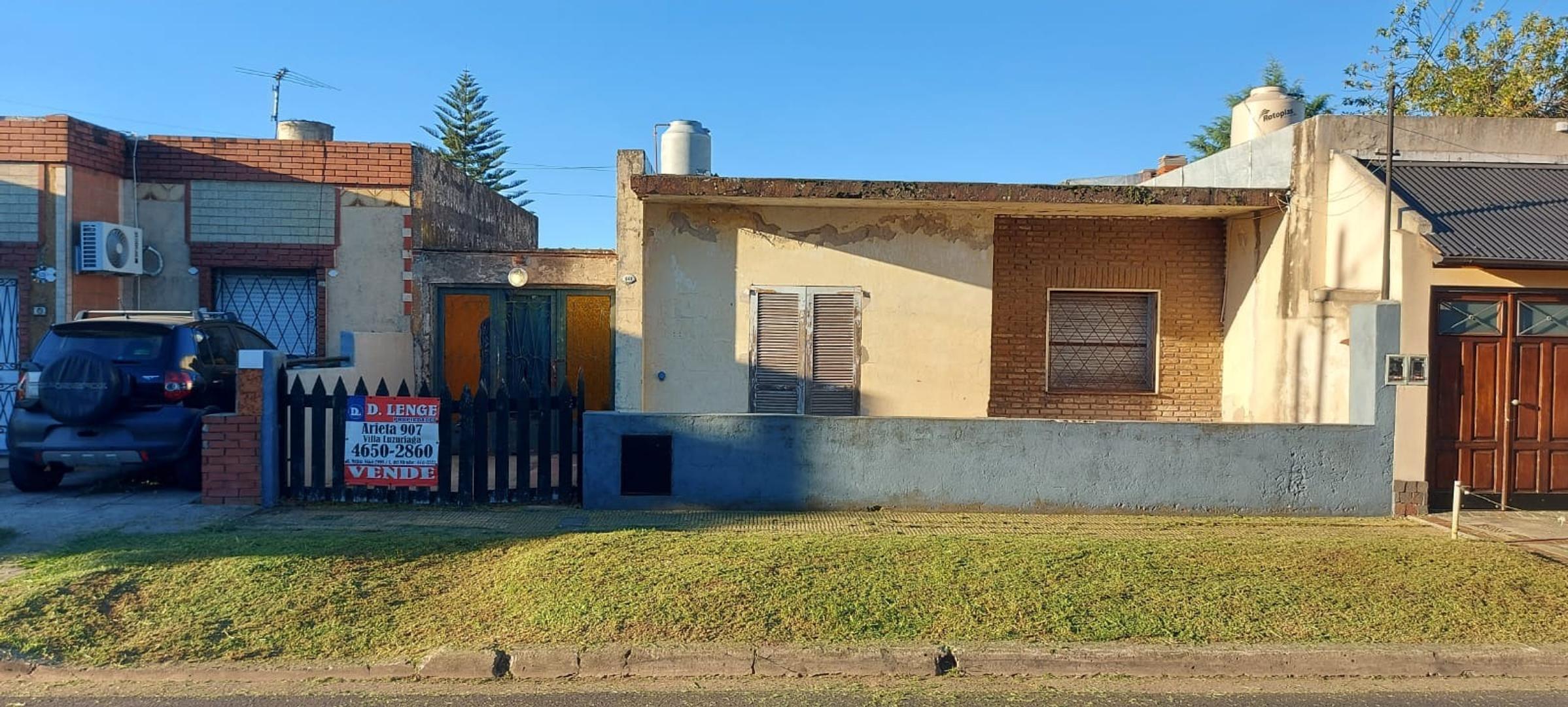 TERRENO EN VENTA CON EDIFICACION - BARRIO MARINA