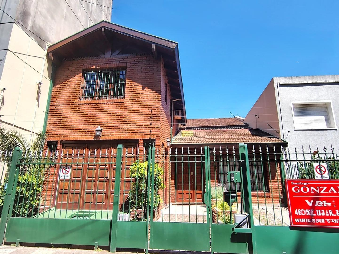 Chalet de categoria con diseño clasico