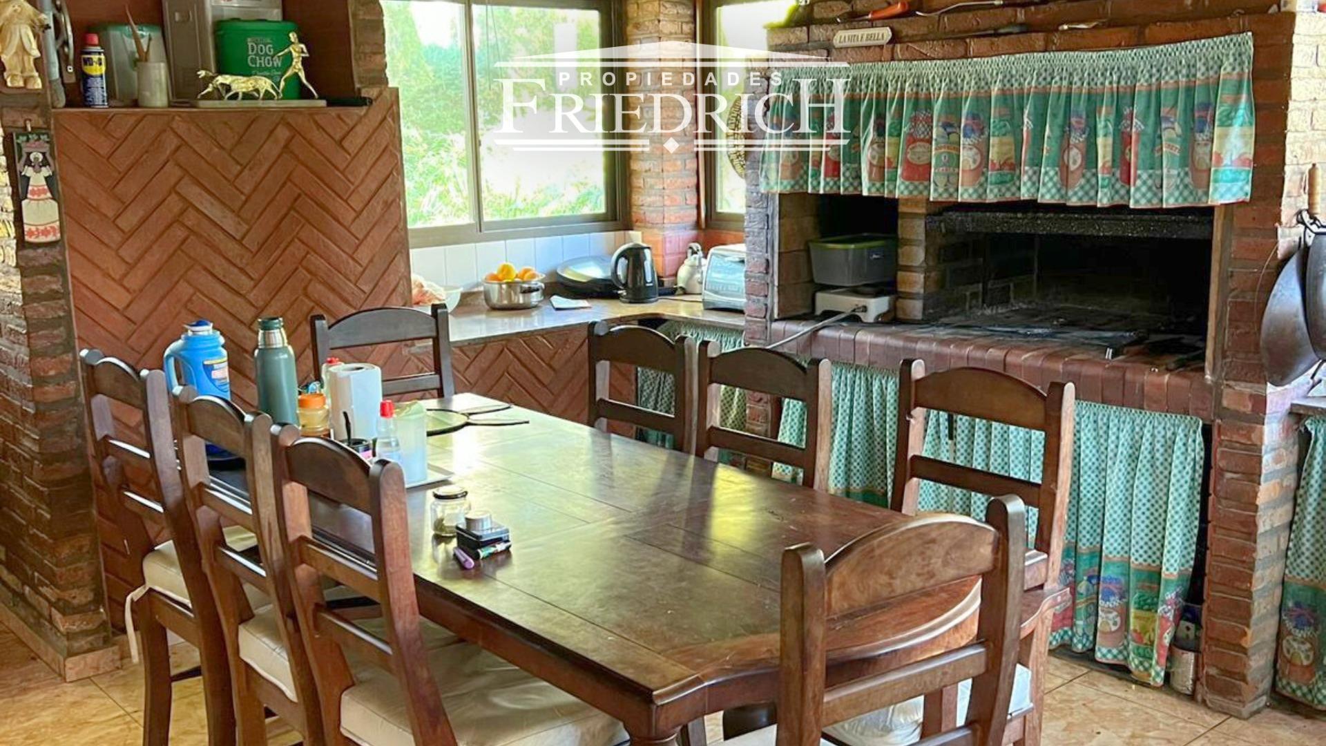 ¡ESPECTACULAR! SE ACEPTA PERMUTA POR DPTO EN CABA