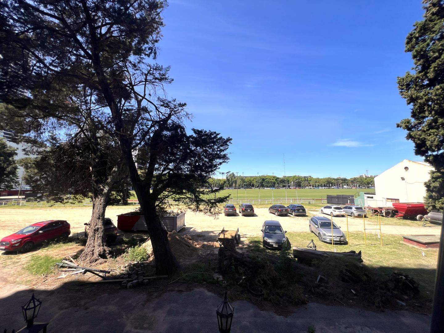 Departamento 4 ambientes con 3 baños