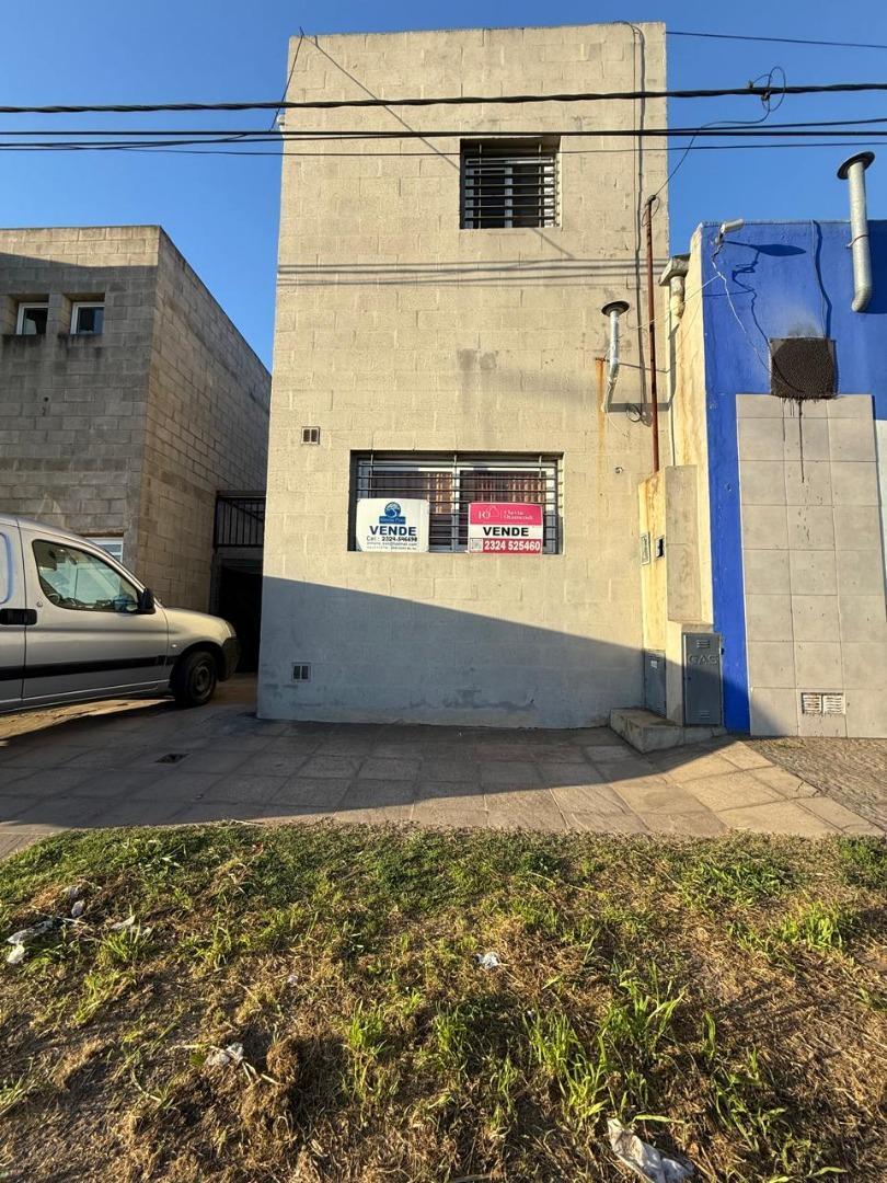 VENTA DE DUPLEX CON PATIO