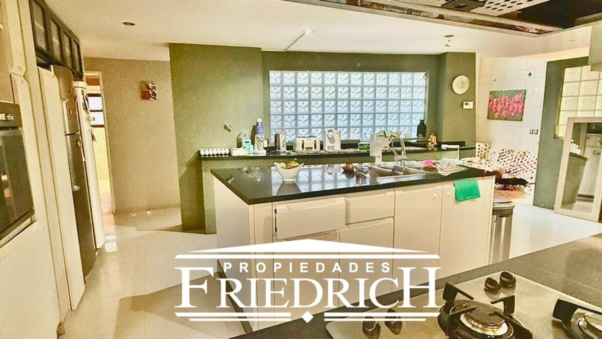 Casa en Venta en San Patricio, USD 380.000