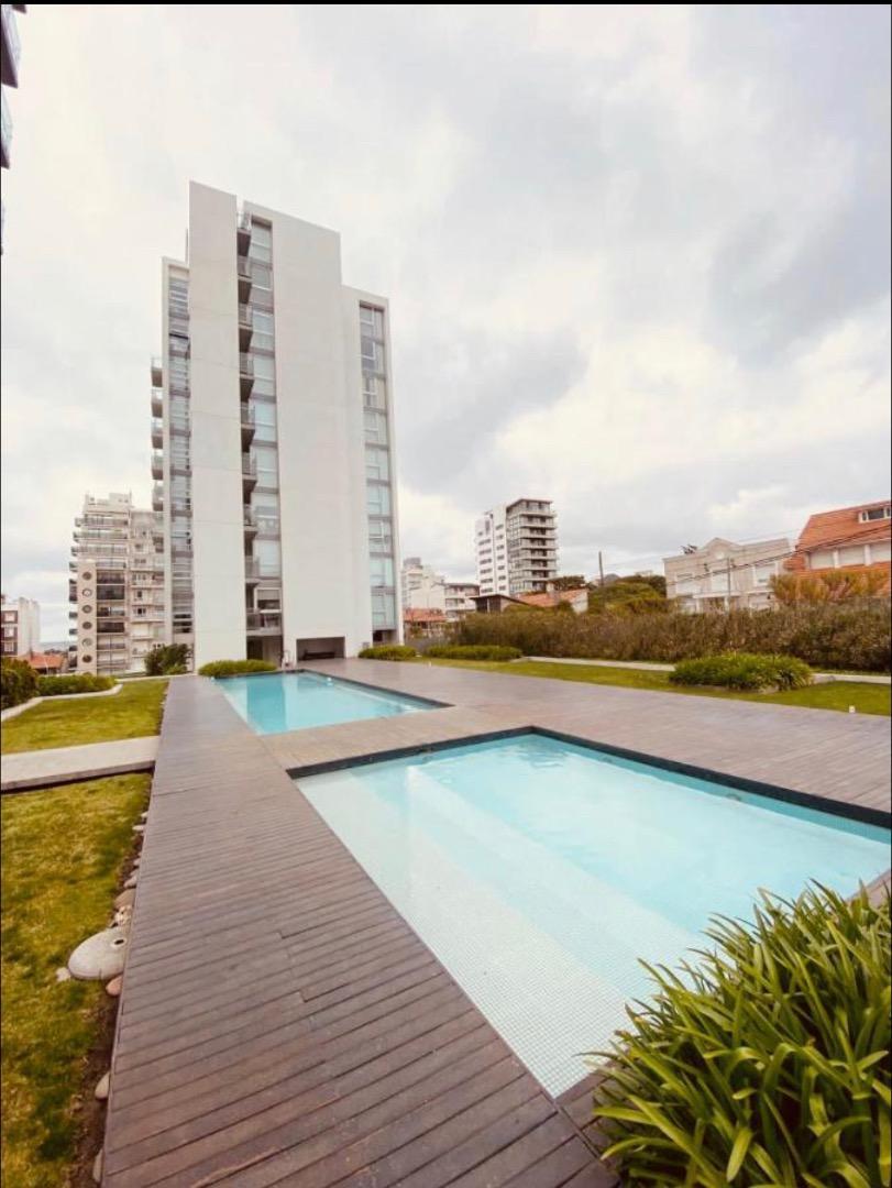 S.piso 4 Amb. c/dep. serv. - 2 coch. - FTE. AL MAR