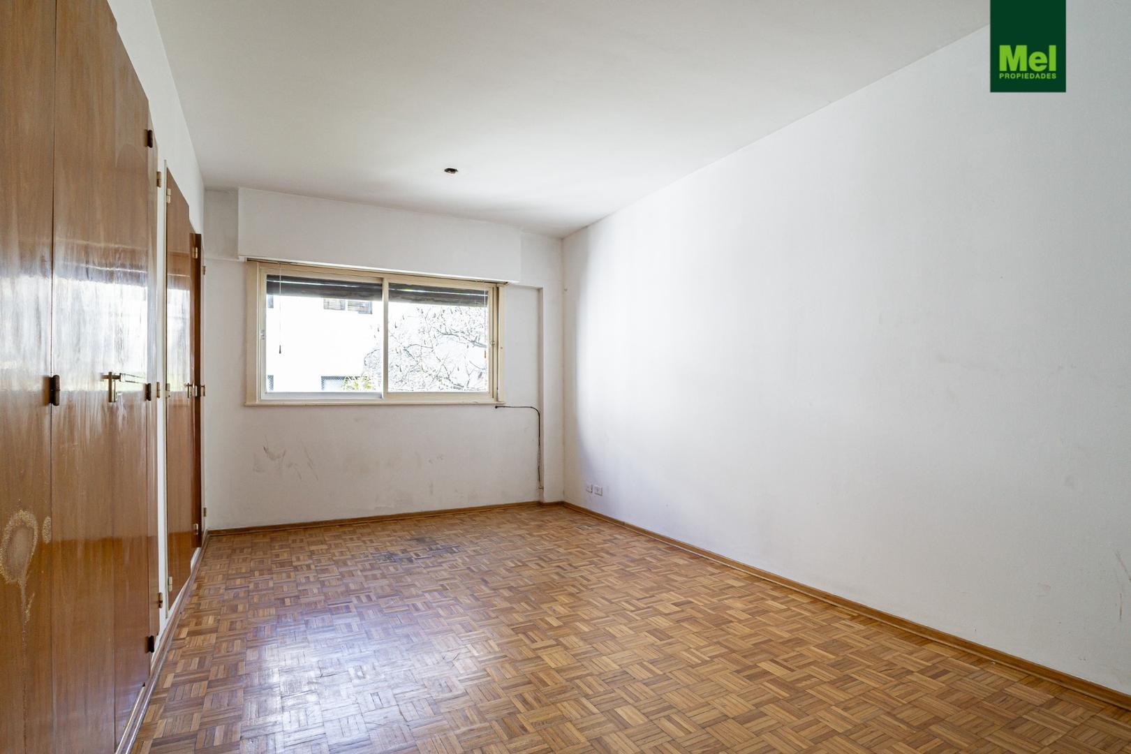 1 ambiente contrafrente luminoso