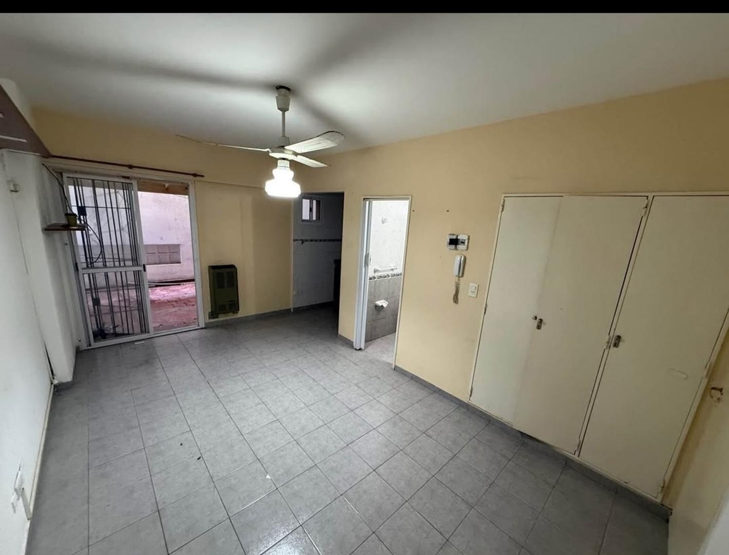 Departamento en Venta en Zona Guemes, USD 43.000