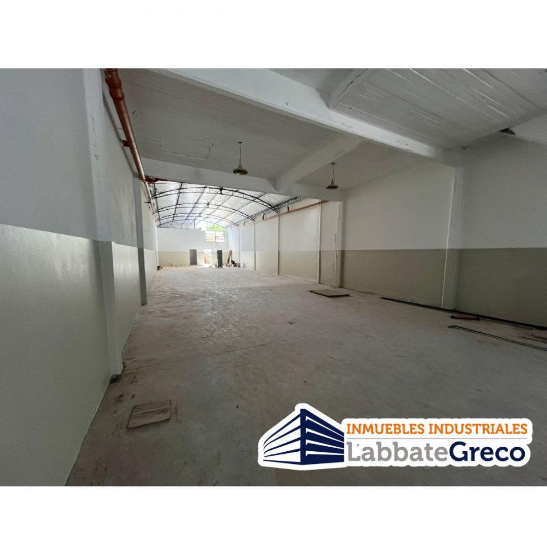 Galpon en Alquiler 43,30  mts Fondo