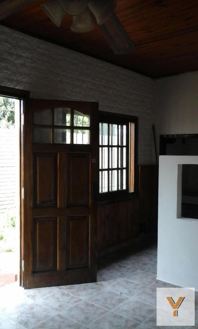 Depto Tipo Casa 3 ambientes con 1 baño
