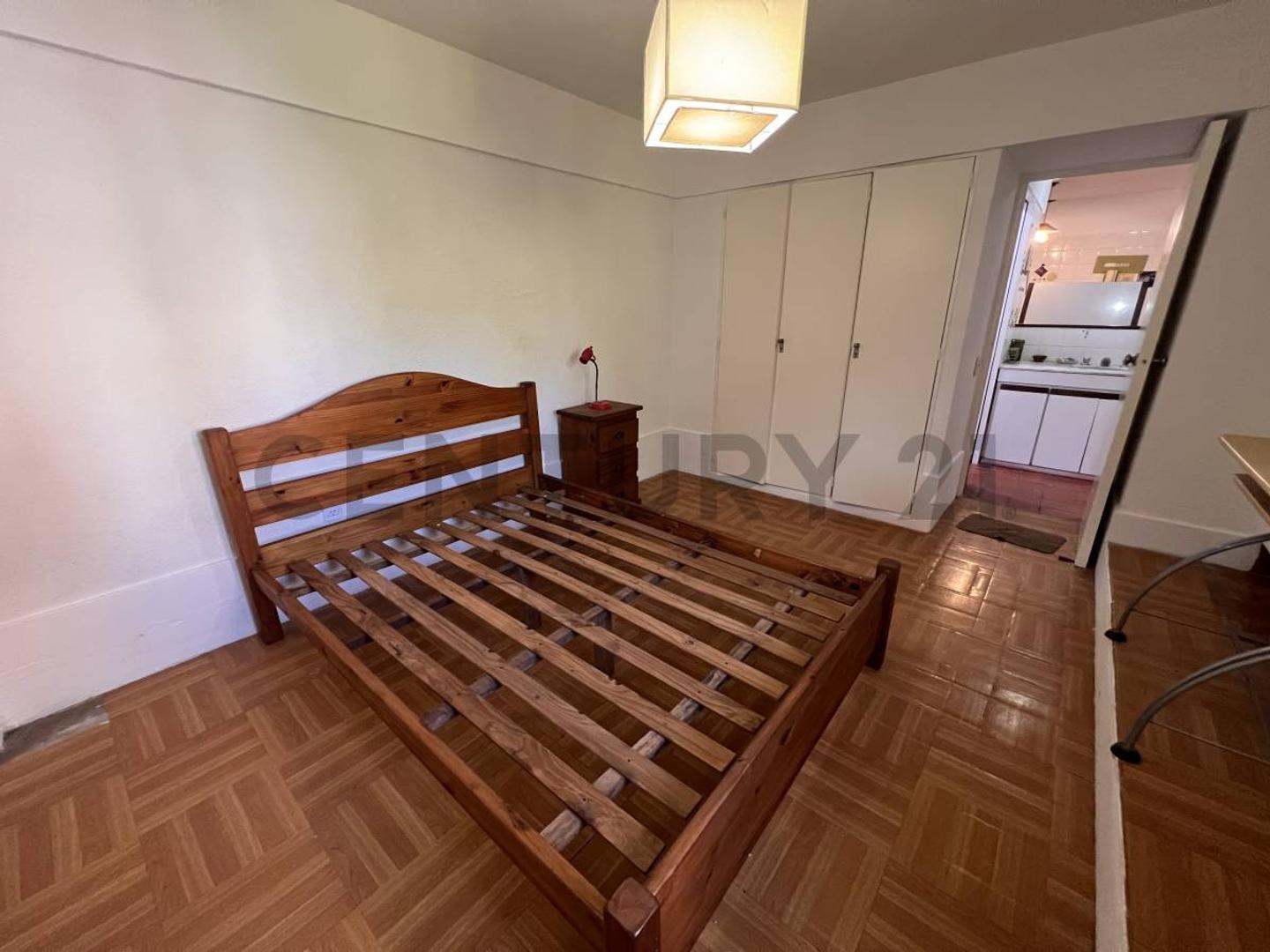 Vicente López 200, Piso 2