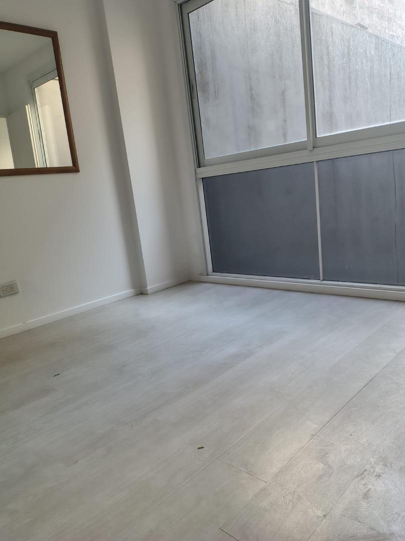 Departamento en Venta en Balvanera, USD 60.000