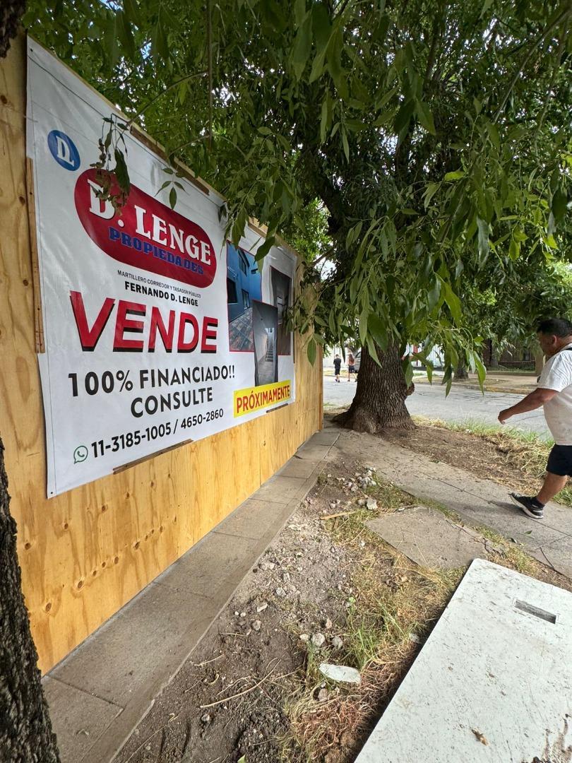 Carabobo 2500, Piso 1