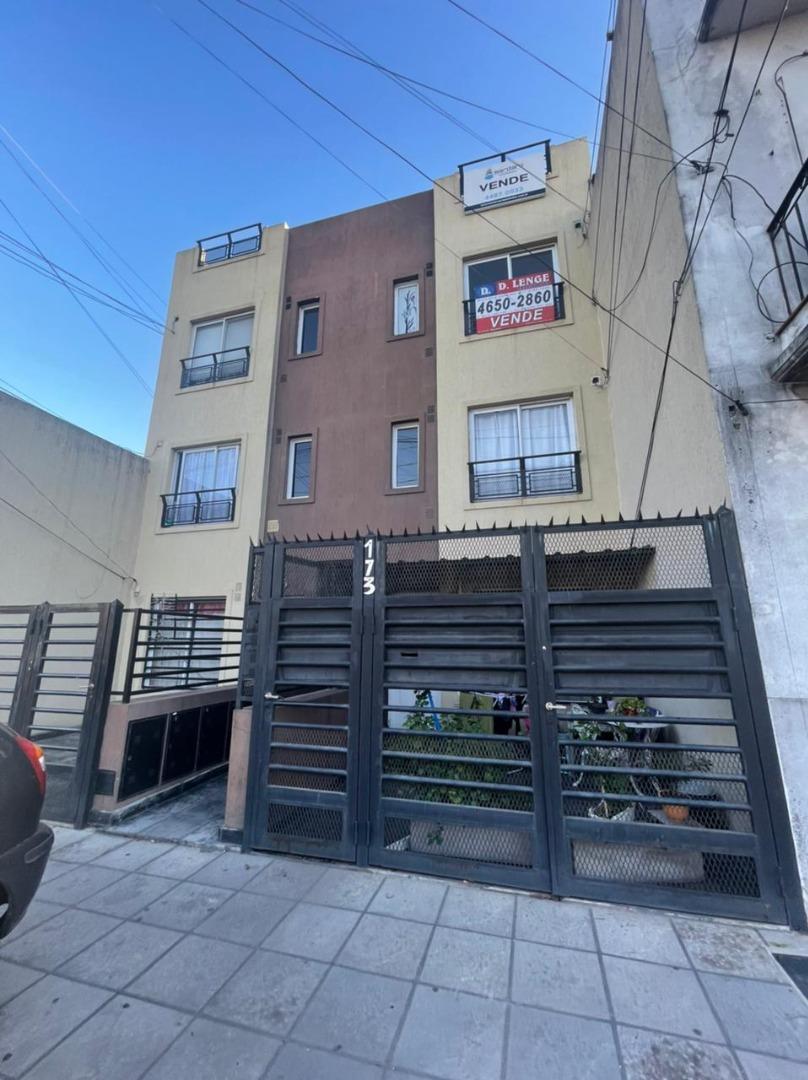 Republica De Chile 173 , Piso 2