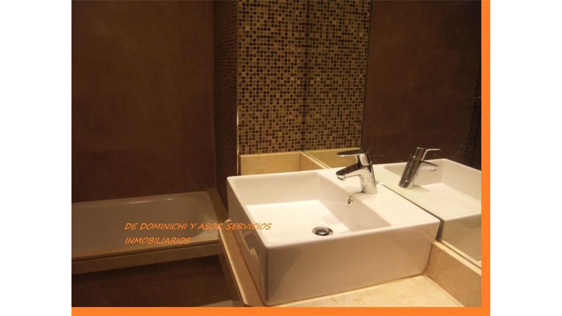 De Dominichi Vende Pisos y Semipisos. Inigualable vista al r