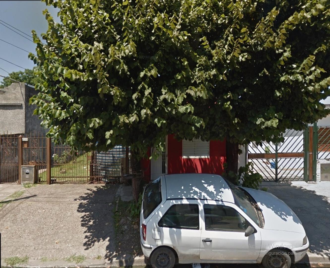 CASA EN VENTA :: 4 AMB :: ITUZAINGO